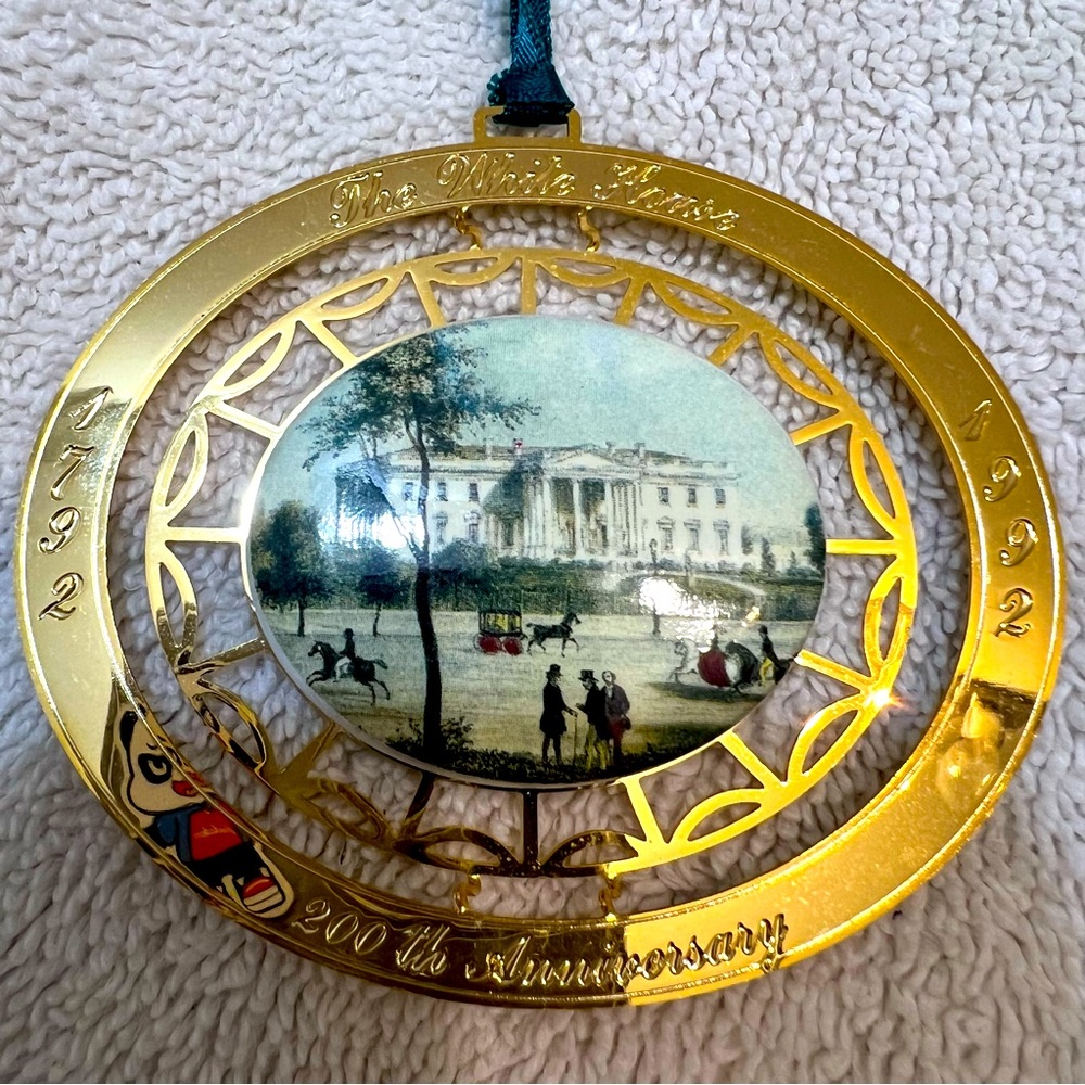 White House Historical Association
by WHITE HOUSE HISTORICAL ASSOCIATION